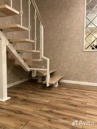 Лестница на металлокаркасе / изготовление лестниц