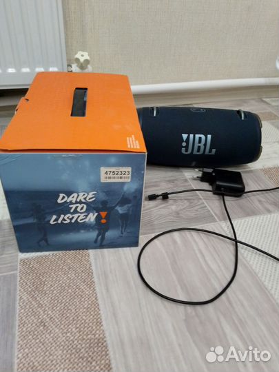Блютуз колонка jbl