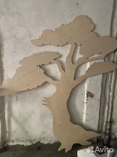 Дерево резное