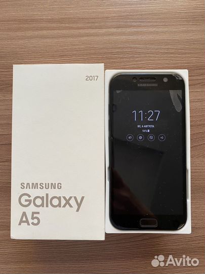Телефон Samsung galaxy a5 2017