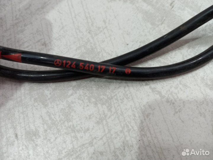 Датчик abs передний правый Mercedes E300 W124