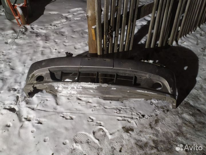 Передний бампер Honda Odyssey RA7