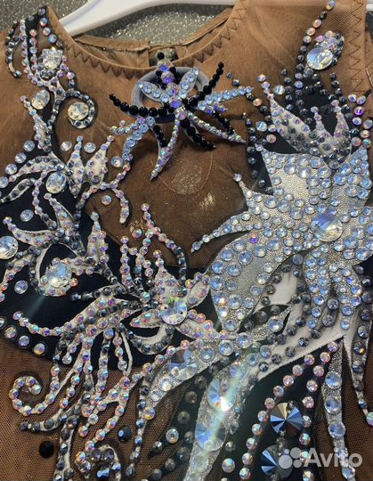 Купальник для художественной гимнастики