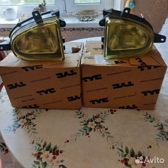 Противотуманные фары volkswagen Sharan 1998