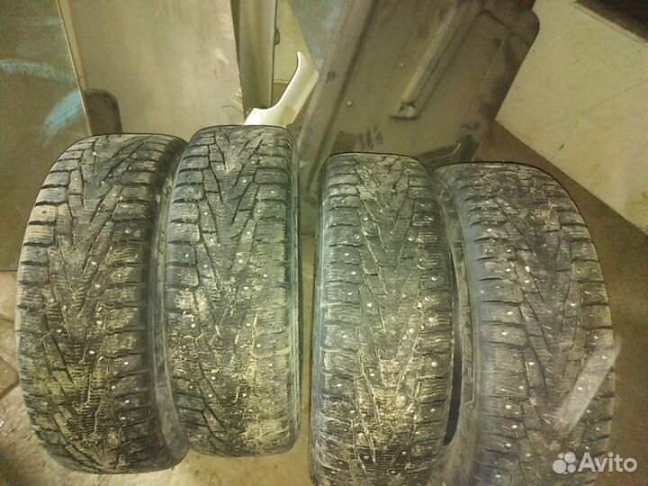 Nokian Tyres Hakkapeliitta 7 225/65 R17 102H