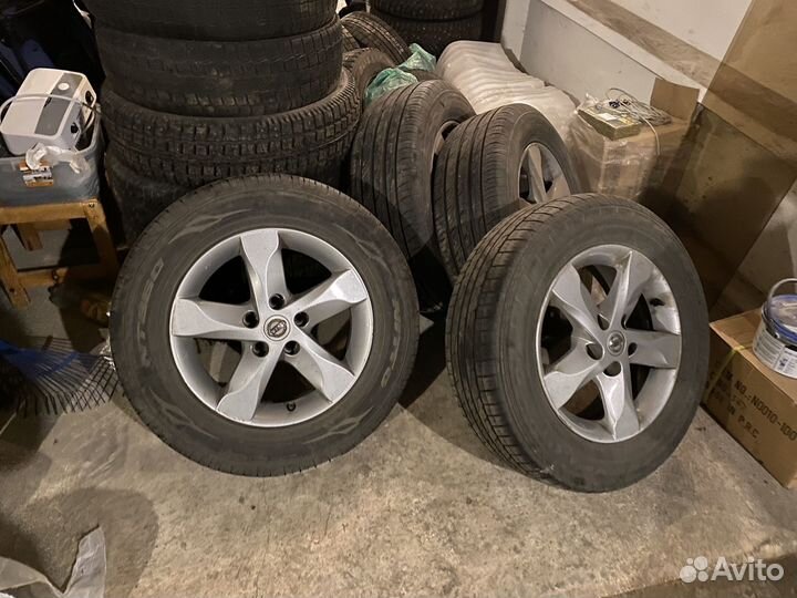 Диски Nissan r16