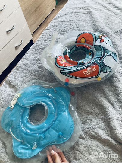 Круг на шею для купания