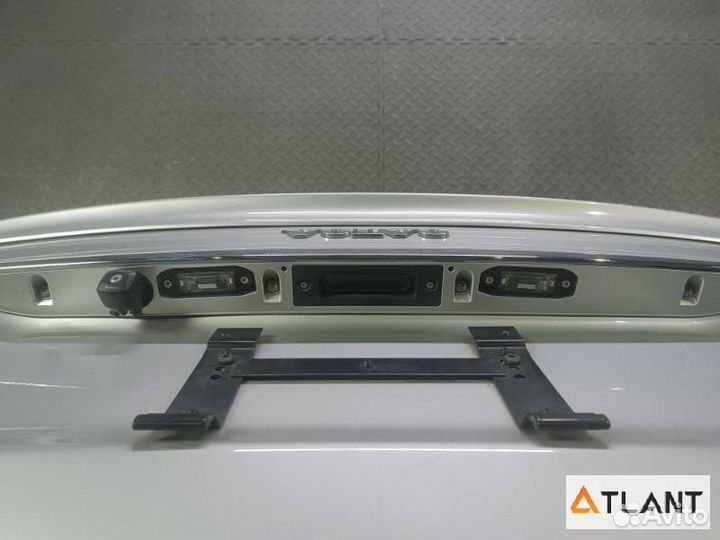 Крышка багажника volvo S40