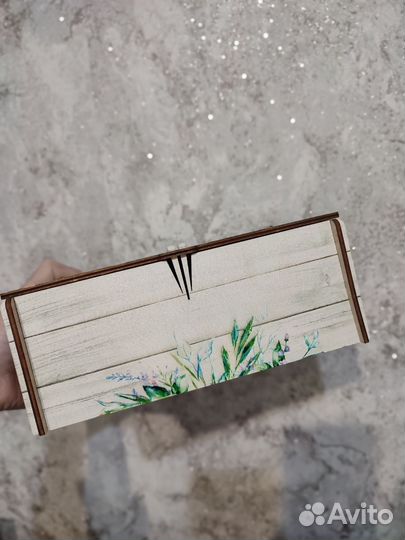 Шкатулка для украшений дерево