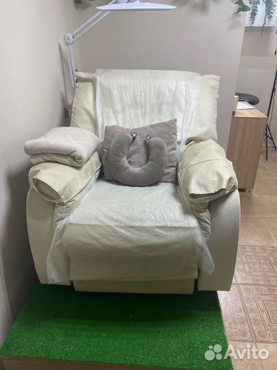 Аренда рабочего места бровиста и визажиста