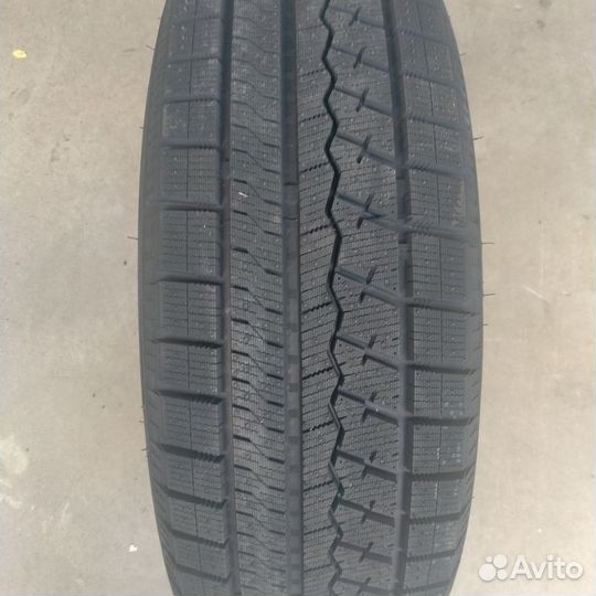 Sailun Ice Blazer Arctic 245/45 R18 100H