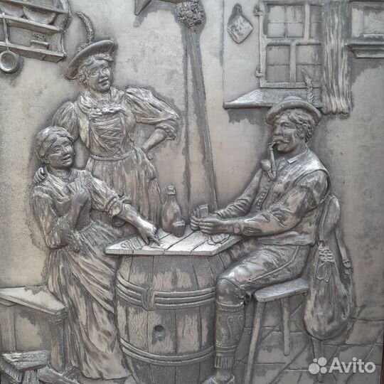 Антикварная плакета игра в преферанс