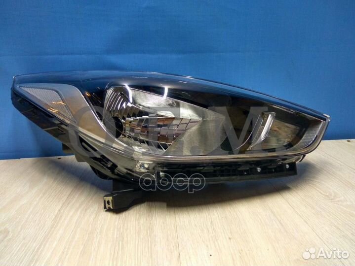 Фара правая Hyundai Solaris 2 2017-2020, галоге