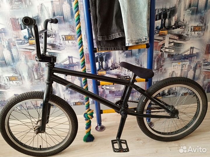 Трюковой велосипед bmx