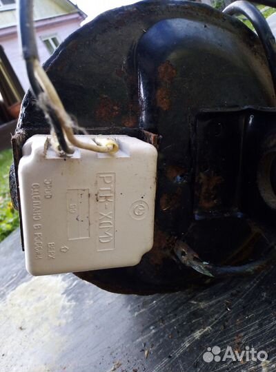 Компрессор и реле от холодильника Юрюзань-207