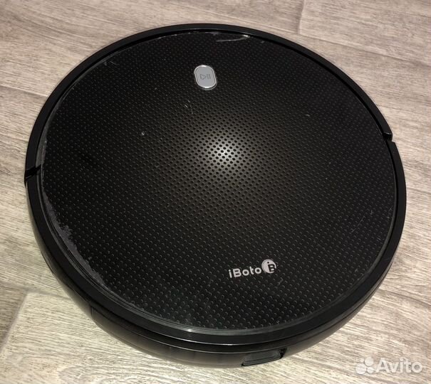 Робот пылесос моющий IBoto Smart v720gw Aqua