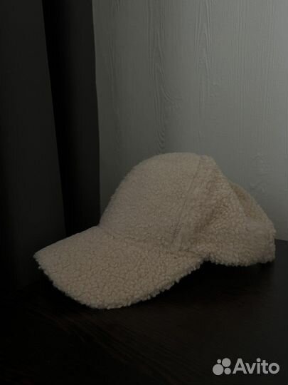 Кепка осенне-зимняя бежевая