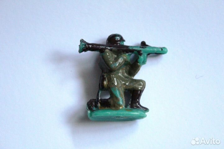 Солдатик гранатометчик