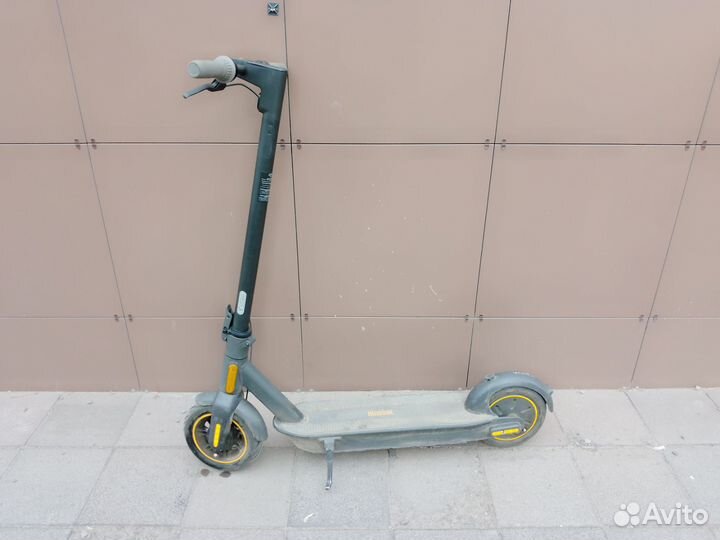 Электросамокат Ninebot KickScooter Max G30P