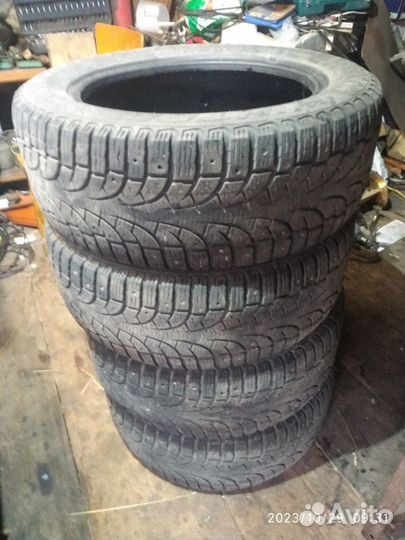 Pirelli Winter Carving 205/55 R16