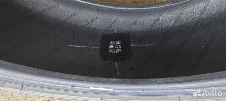 Michelin X-Ice XI3 235/45 R18 98H