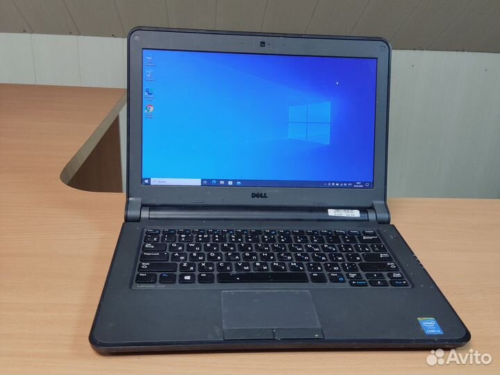 Ноутбук Dell latitude 3350