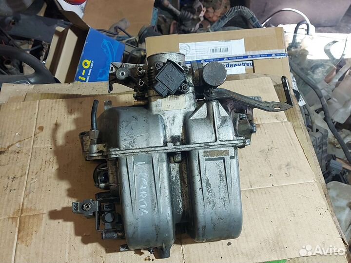 Впускной коллектор Опель Вектра б 2,0 в сборе