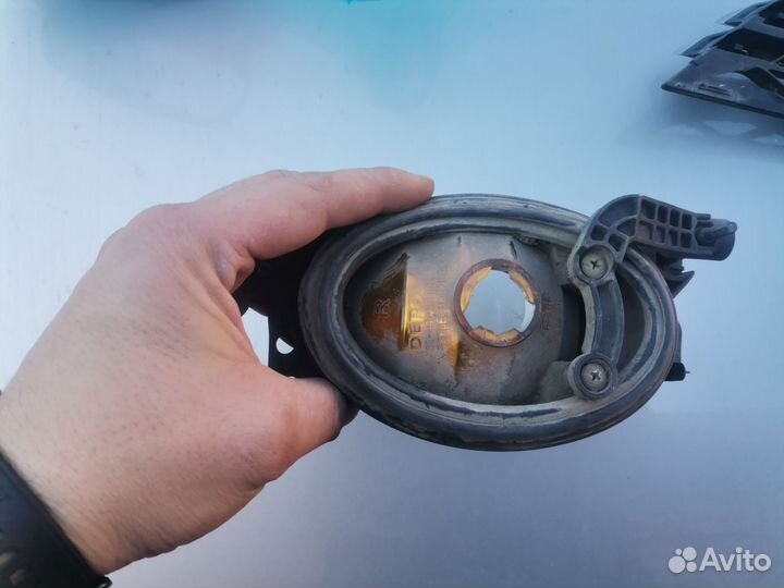 Mercedes-Benz E 350 Противотуманные фары