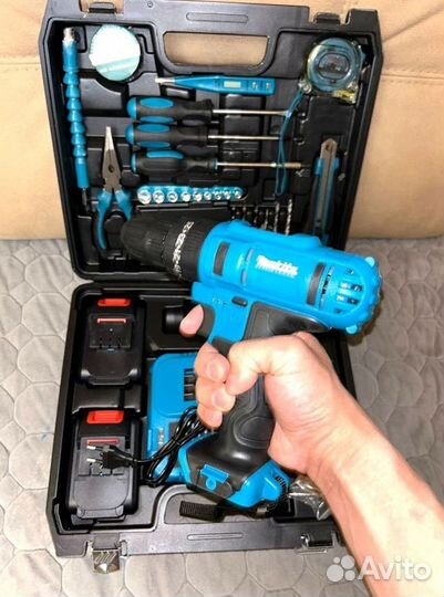 Шуpуповepт ударный Makita 26v 5А/ч Новый