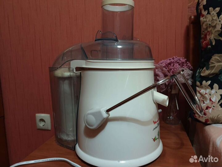 Соковыжималка Moulinex JU500188