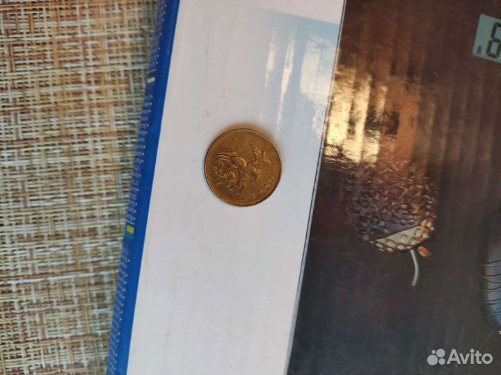 Монета брак на аверсе