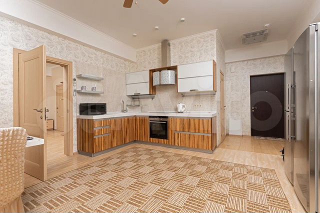 3-к. квартира, 115 м², 1/5 эт.
