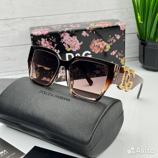 Солнцезащитные очки dior