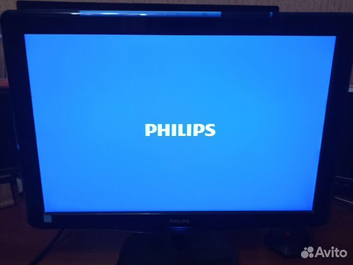 Монитор Philips
