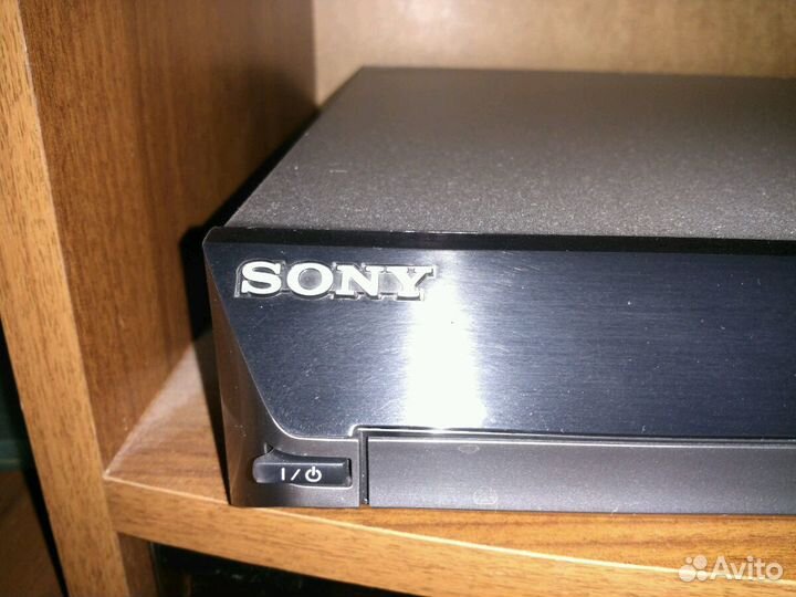 DVD home theatre system Sony DAV-DZ585K
