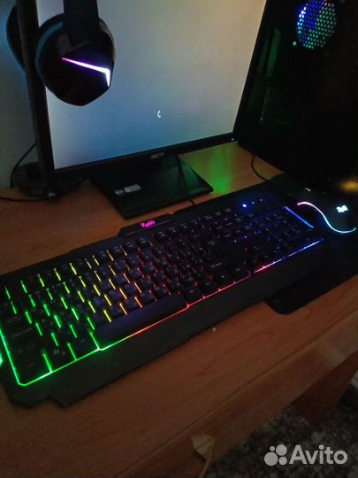 Игровой набор мышь, клавиатура и коврик