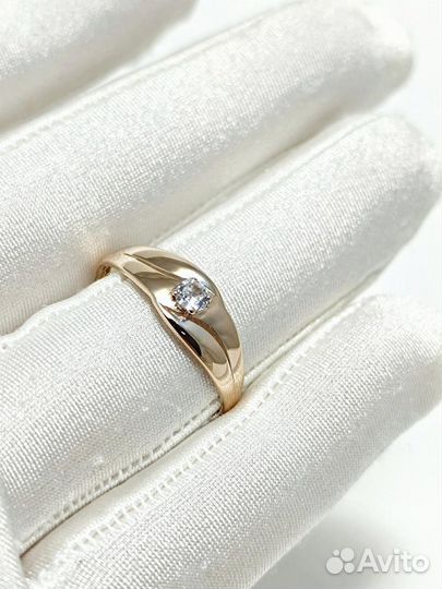 Золотое кольцо женское из красного золота 585 проб
