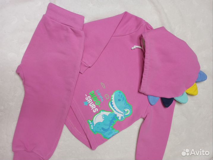 Трикотажный костюм для девочки дино