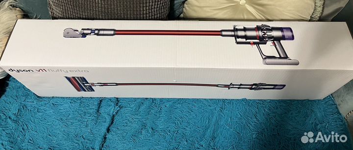 Вертикальный пылесос Dyson V11 Fluffy Extra Red