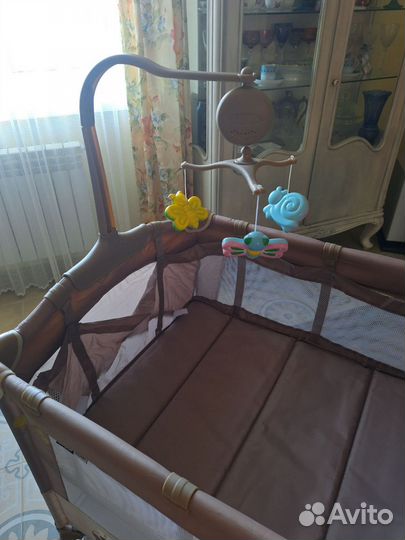 Детская кровать манеж