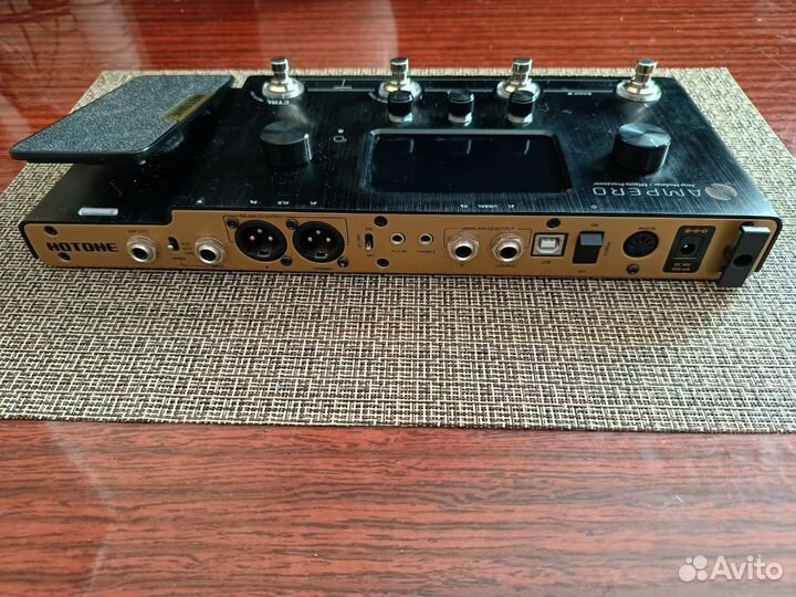 Гитарный процессор Hotone Ampero