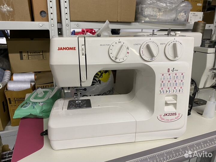 Швейная машина Janome JK220S
