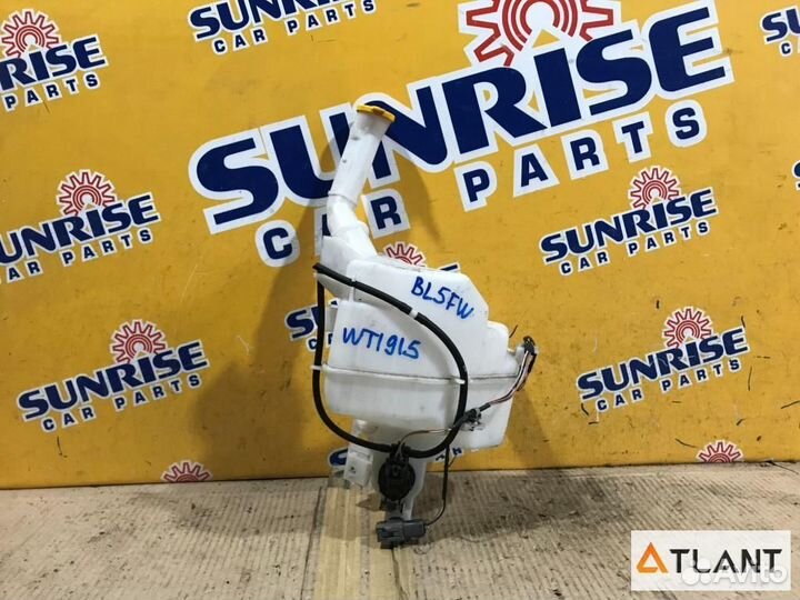 Бачок омывателя mazda axela