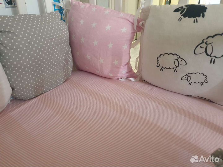 Бортики в кроватку