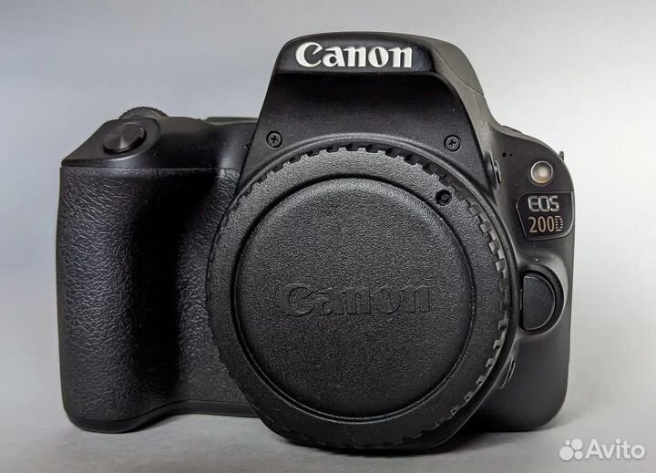 Фотоаппарат Canon EOS 200D body Новый Чек