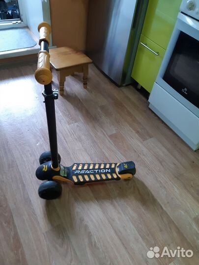 Самокат детский трехколесный