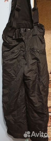 Рубашка чёрная праздничная, брюки черные