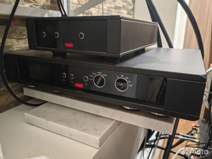 Rega Planar 10 + Rega Aura Reference MC