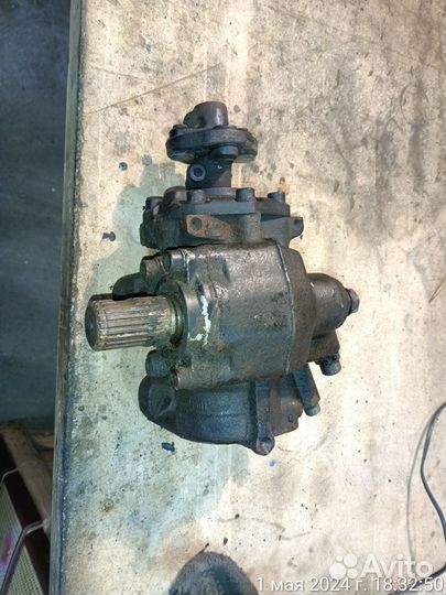 Рулевой редуктор w124/ w201