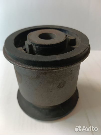 Запчасти задней подвески Touareg